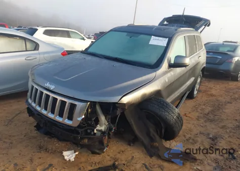 2013 Jeep Grand Cherokee Laredo z USA, uszkodzony, nr VIN 1C4RJFAT8DC503716